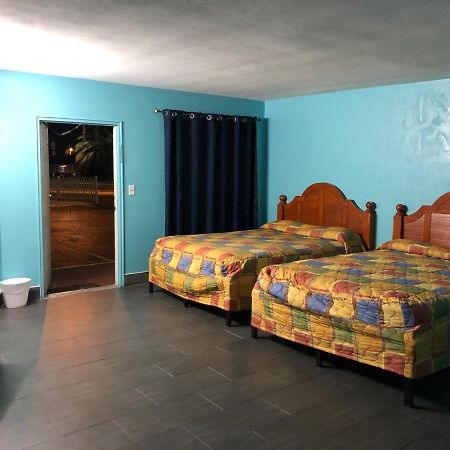Slumberland Motel Sanford Buitenkant foto